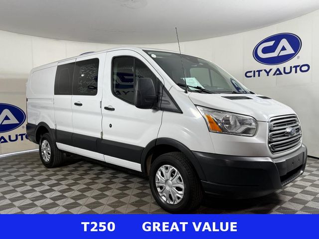 2018 Ford Transit Base