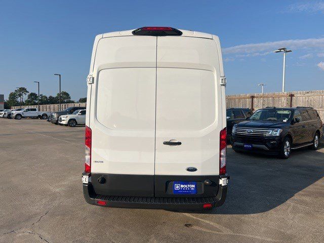 2018 Ford Transit Base