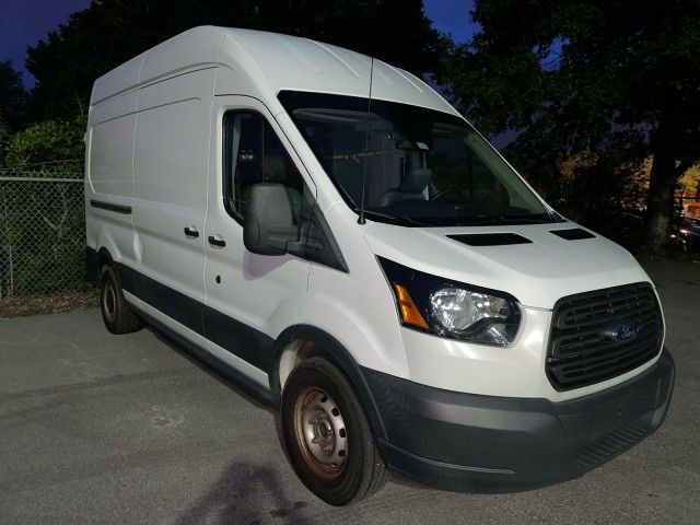 2018 Ford Transit Base