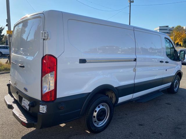 2018 Ford Transit Base