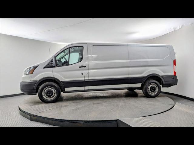 2018 Ford Transit Base
