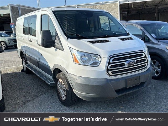 2018 Ford Transit Base