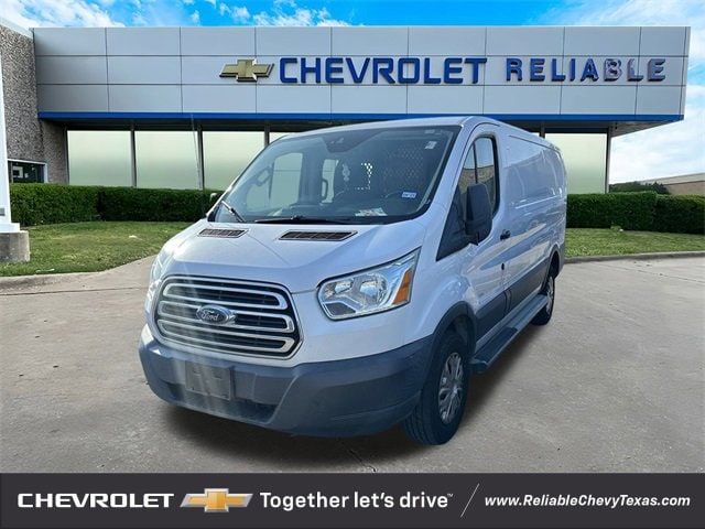 2018 Ford Transit Base