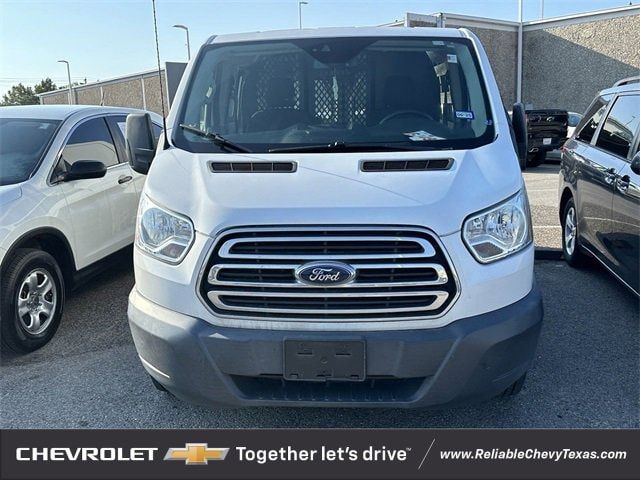 2018 Ford Transit Base