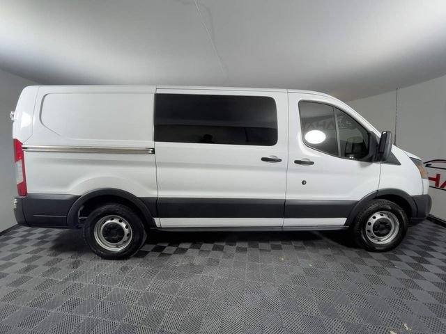 2018 Ford Transit Base