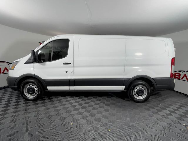 2018 Ford Transit Base