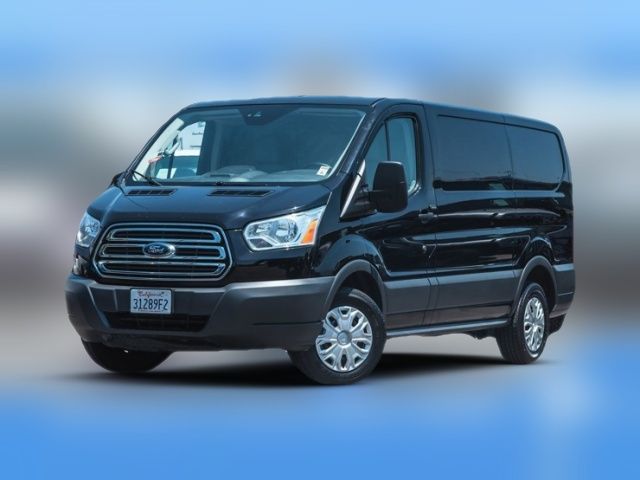 2018 Ford Transit Base