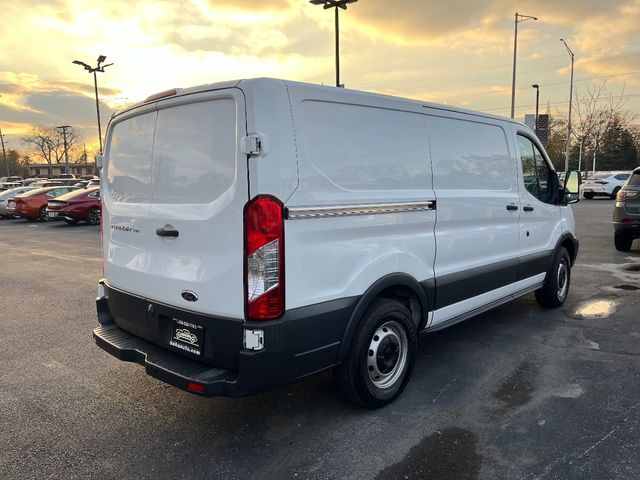 2018 Ford Transit Base