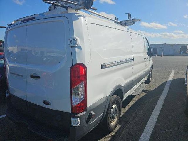 2018 Ford Transit Base