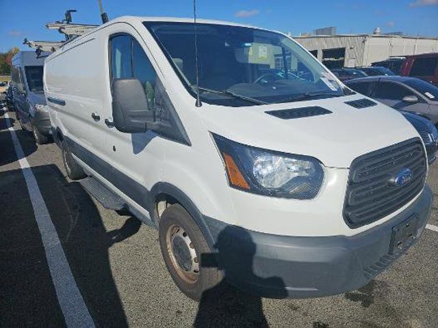 2018 Ford Transit Base