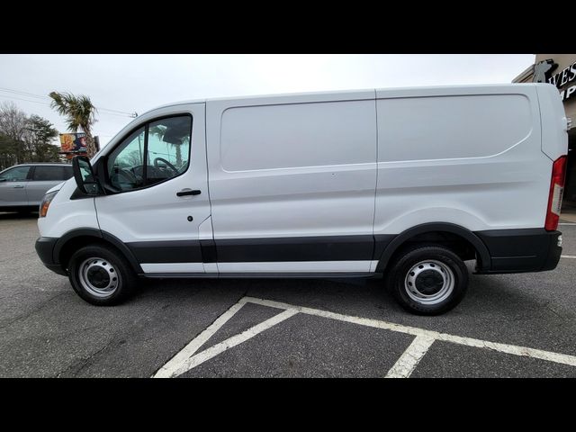 2018 Ford Transit Base