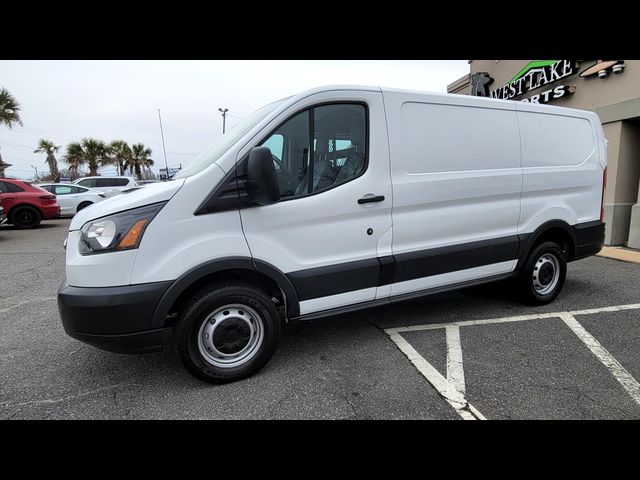 2018 Ford Transit Base