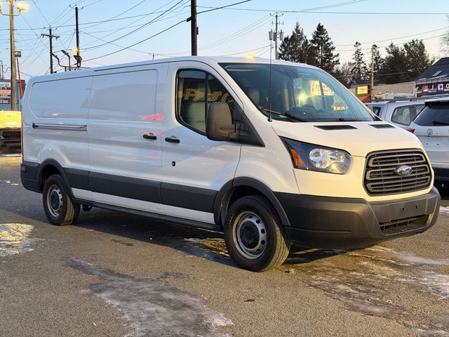 2018 Ford Transit Base