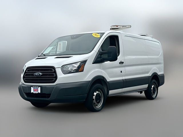 2018 Ford Transit Base