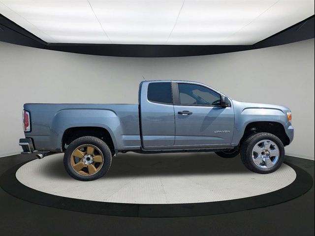 2018 GMC Canyon Base