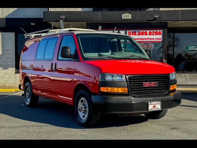 2018 GMC Savana Base