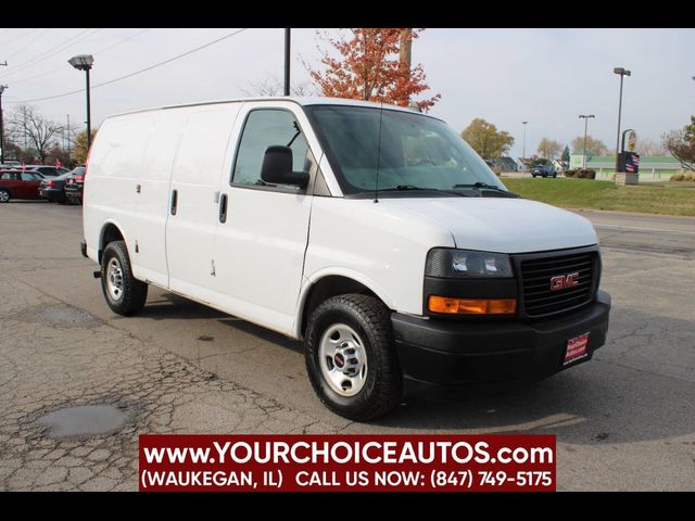 2018 GMC Savana Base