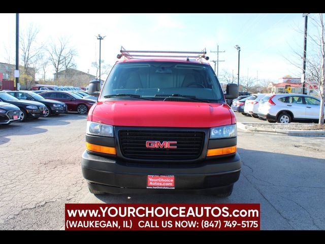 2018 GMC Savana Base