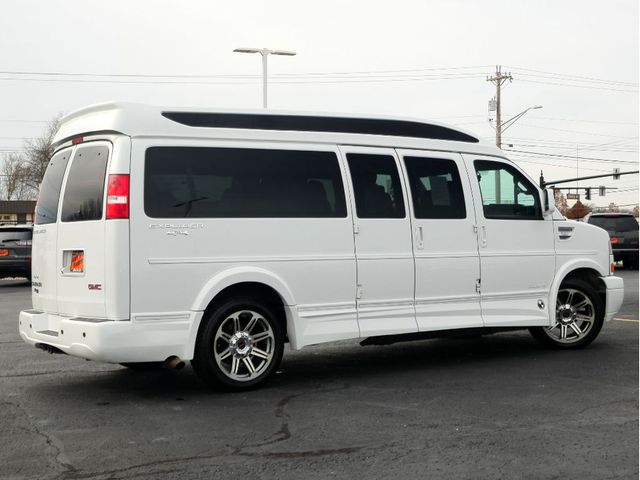 2018 GMC Savana Base