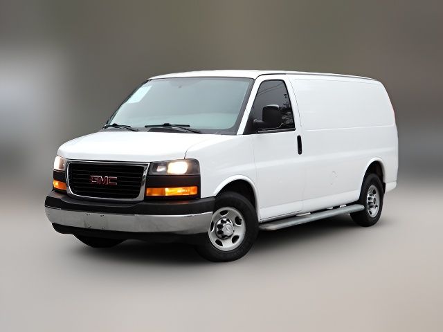 2018 GMC Savana Base