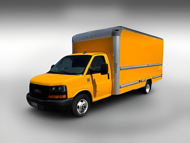 2018 GMC Savana Base