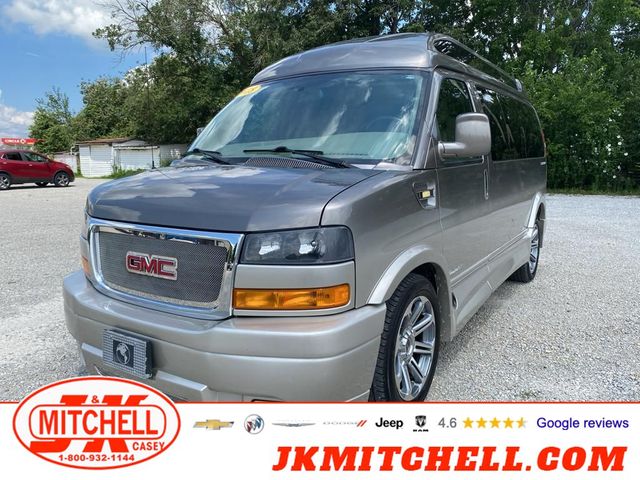 2018 GMC Savana Base