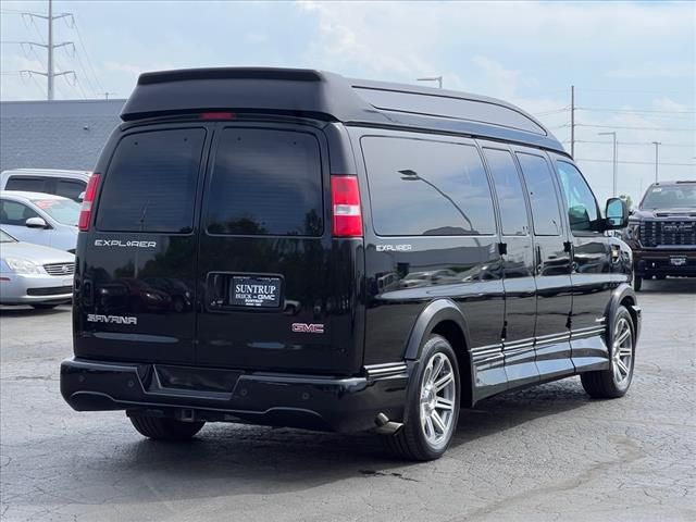 2018 GMC Savana Base