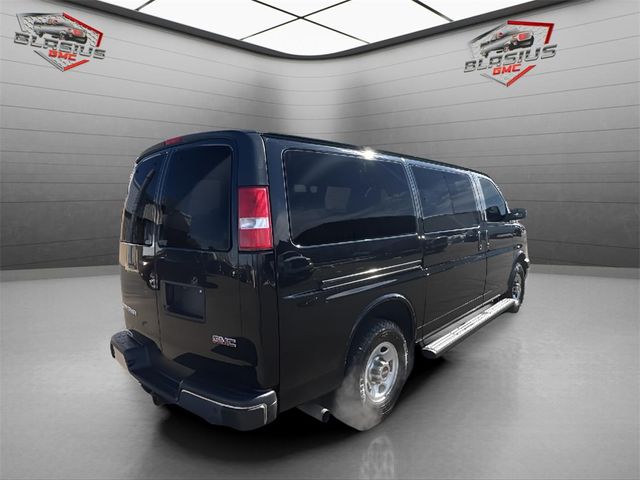 2018 GMC Savana LT