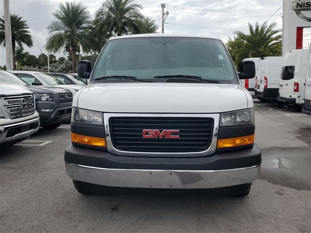 2018 GMC Savana Base