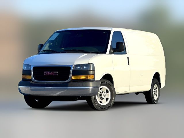 2018 GMC Savana Base