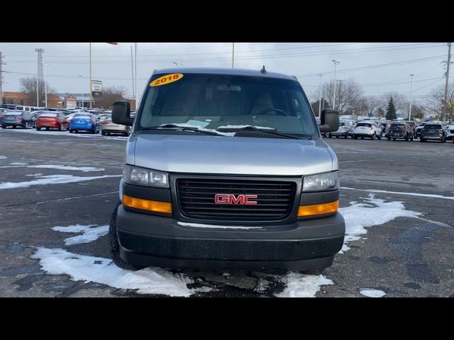 2018 GMC Savana Base