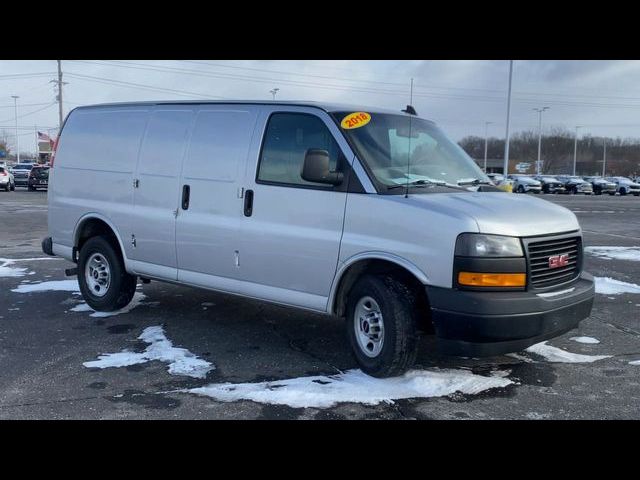 2018 GMC Savana Base