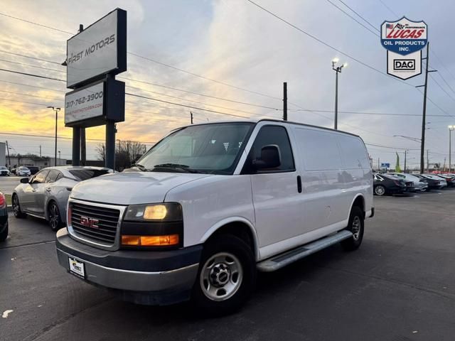 2018 GMC Savana Base