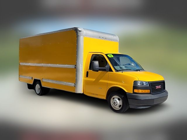 2018 GMC Savana Base