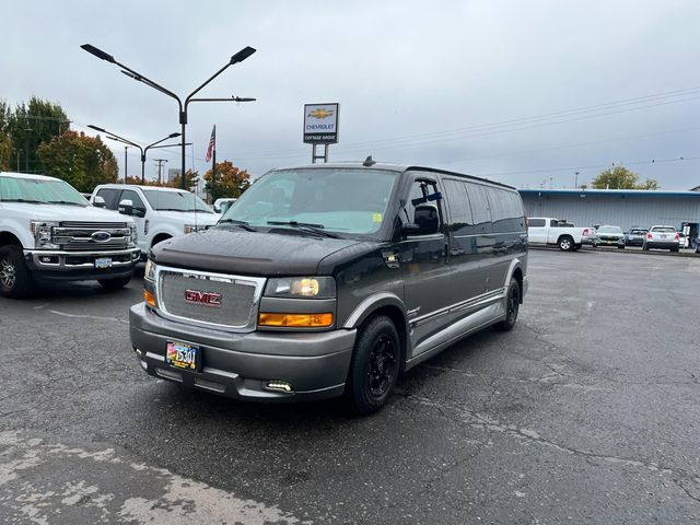 2018 GMC Savana Base