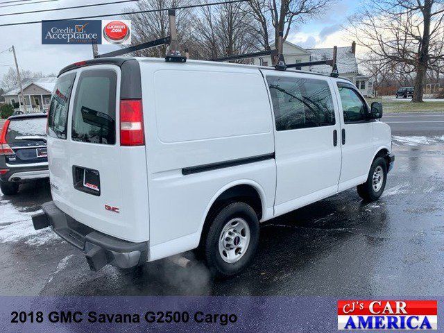 2018 GMC Savana Base