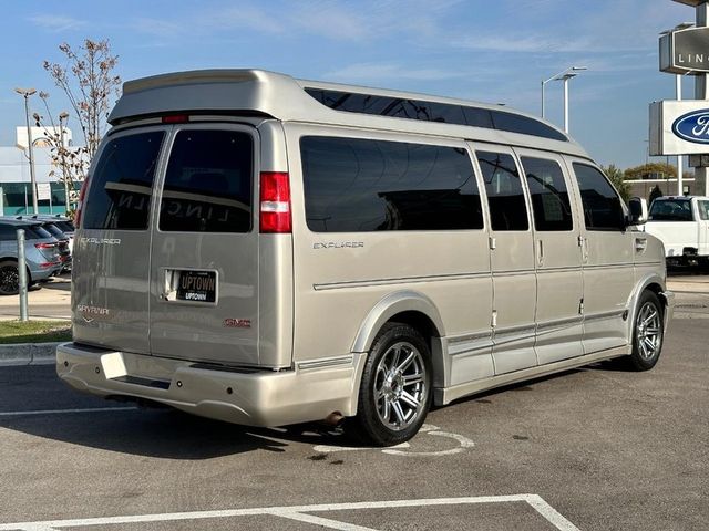 2018 GMC Savana Base