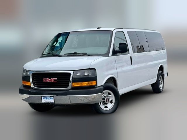 2018 GMC Savana LT