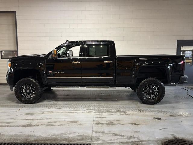 2018 GMC Sierra 2500HD Denali