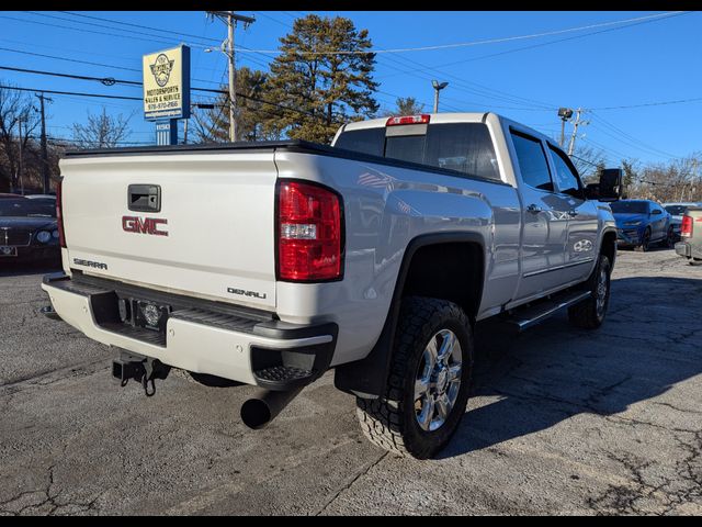 2018 GMC Sierra 2500HD Denali