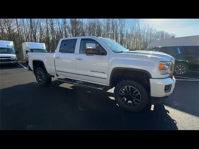 2018 GMC Sierra 2500HD Denali