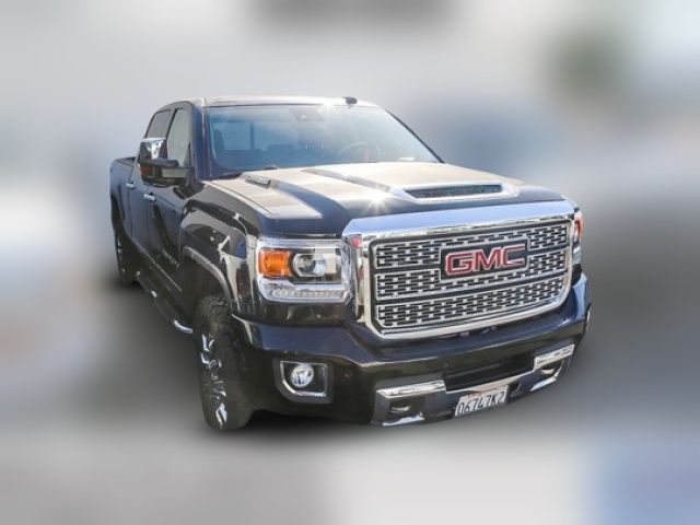 2018 GMC Sierra 2500HD Denali