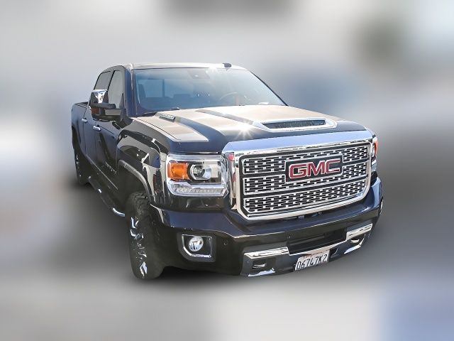 2018 GMC Sierra 2500HD Denali