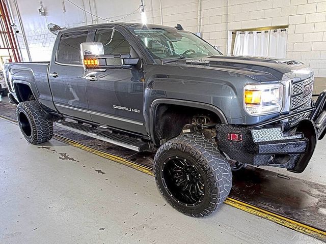 2018 GMC Sierra 2500HD Denali