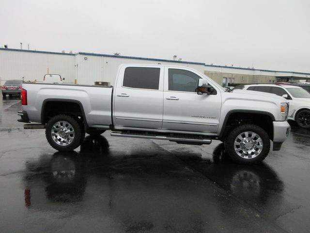 2018 GMC Sierra 2500HD Denali