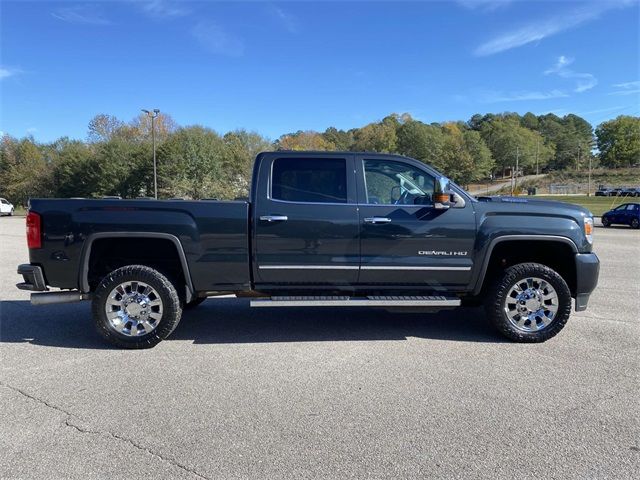 2018 GMC Sierra 2500HD Denali