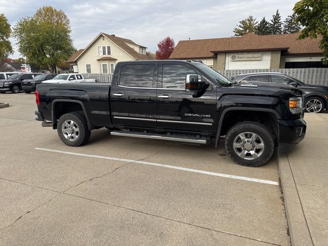 2018 GMC Sierra 2500HD Denali