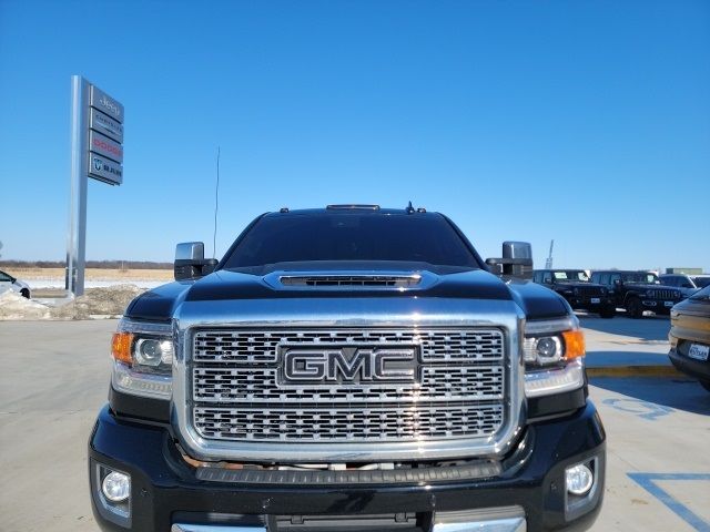 2018 GMC Sierra 2500HD Denali