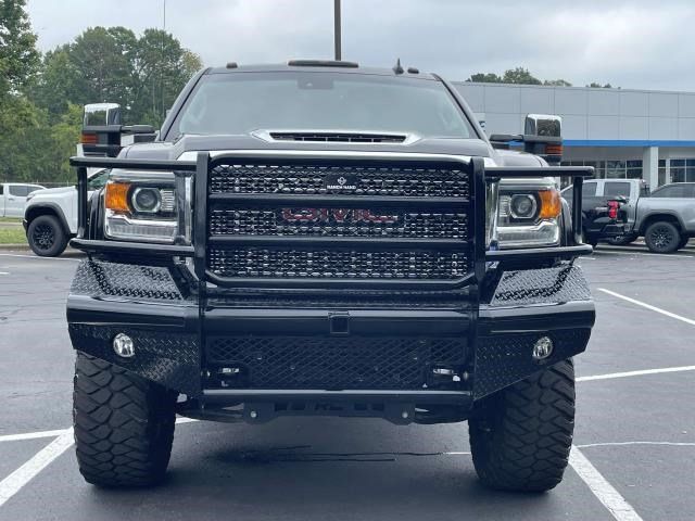 2018 GMC Sierra 3500HD Denali