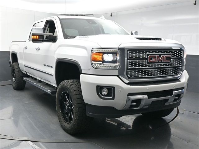 2018 GMC Sierra 3500HD Denali